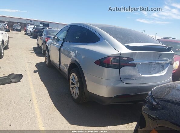 5YJXCBE27GF005722 2016 TESLA MODEL X Gray Панорамний вид салону 360°