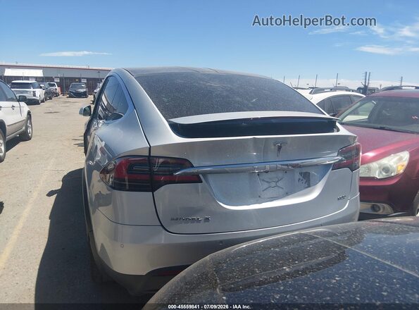 5YJXCBE27GF005722 2016 TESLA MODEL X Gray 