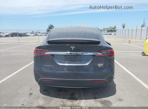 5YJXCBE27GF015392 2016 TESLA MODEL X Gray 