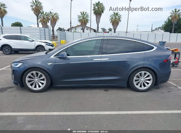 5YJXCBE27GF015392 2016 TESLA MODEL X Gray 
