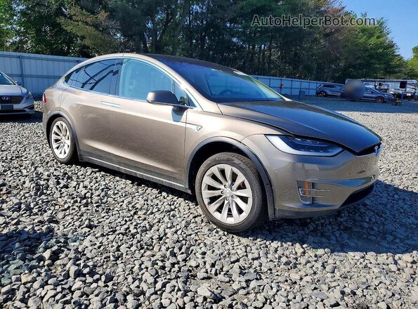 5YJXCBE28GF011111 2016 TESLA MODEL Желто-коричневый Передняя правая четверть