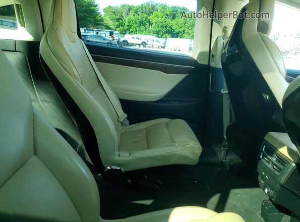 5YJXCBE28GF011111 2016 TESLA MODEL Желто-коричневый Вид задней части салона