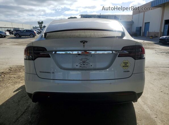 5YJXCBE28JF141476 2018 TESLA MODEL White Вид ззаду