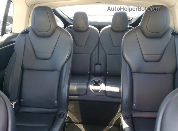5YJXCBE46GFS00289 2016 TESLA MODEL Red Հետևի նստատեղերի տեսք