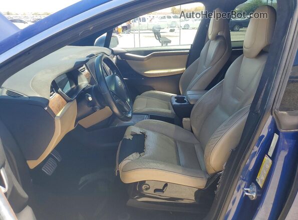 5YJXCBE4XGF006994 2016 TESLA MODEL Blue Вид салону спереду