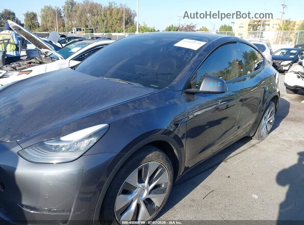 5YJYGAED3MF181652 2021 TESLA MODEL Y Gray Front view
