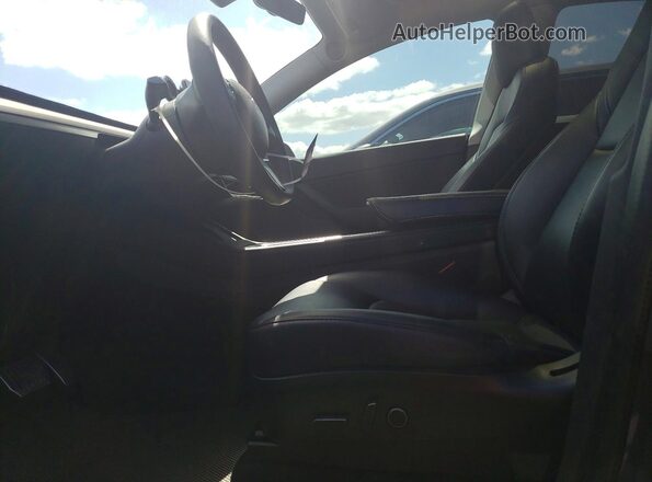 5YJYGAEE0MF146298 2021 TESLA MODEL Gray Widok wnętrza z przodu