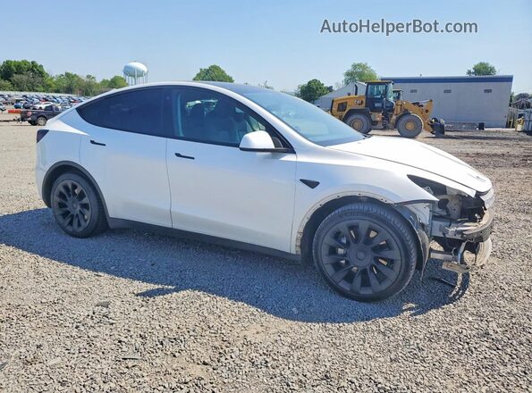 5YJYGAEE3MF136901 2021 TESLA MODEL Белый Передняя правая четверть