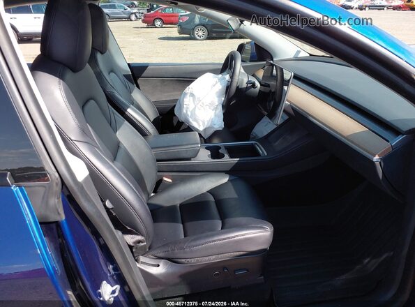 5YJYGAEE4MF122134 2021 TESLA MODEL Y Dark Blue Вид салону спереду