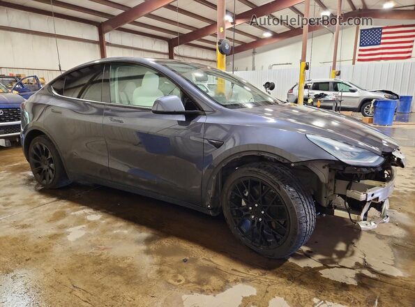 5YJYGAEE4MF193219 2021 TESLA MODEL Серый Передняя правая четверть