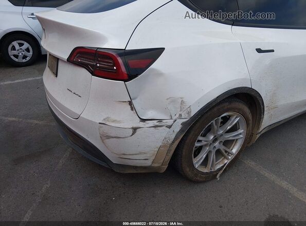 5YJYGAEE4MF234304 2021 TESLA MODEL Y Белый Вид спереди