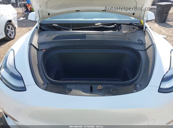 5YJYGDED2MF105910 2021 TESLA MODEL Y Белый Вид сзади