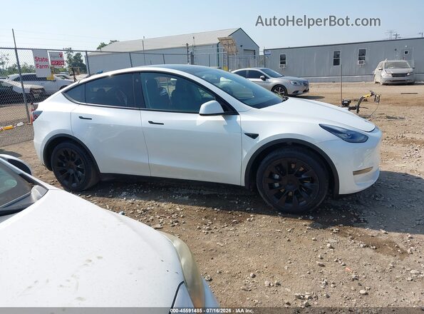 5YJYGDED2MF105910 2021 TESLA MODEL Y Белый Панорамный вид салона 360°