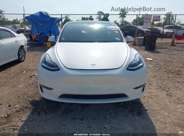 5YJYGDED2MF105910 2021 TESLA MODEL Y Белый Вид задней части салона