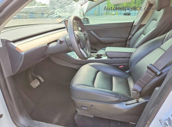 5YJYGDED9MF103538 2021 TESLA MODEL Белый Вид салона спереди