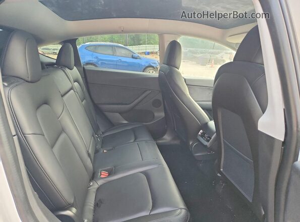 5YJYGDEE0LF019647 2020 TESLA MODEL White Vista de los asientos traseros