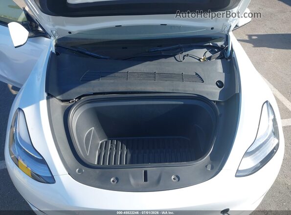 5YJYGDEE0MF299023 2021 TESLA MODEL Y White Widok z tyłu