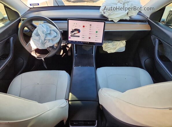 5YJYGDEE1MF086002 2021 TESLA MODEL Белый Вид панели приборов