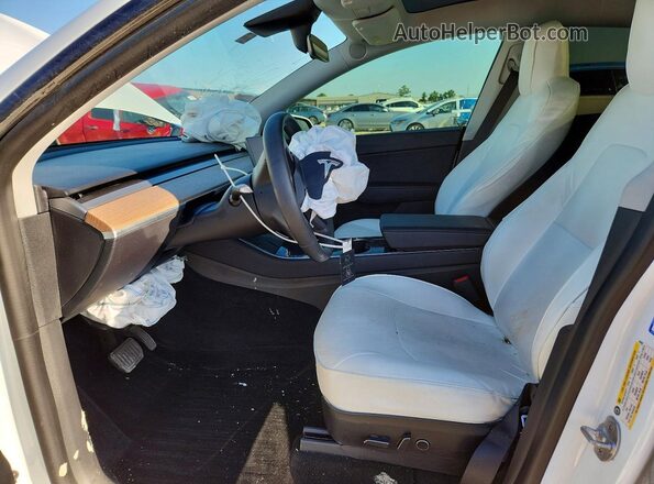 5YJYGDEE1MF086002 2021 TESLA MODEL Белый Вид салона спереди