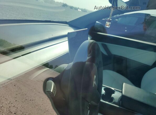 5YJYGDEE2LF025630 2020 TESLA MODEL Black ხელსაწყოთა პანელის ხედი