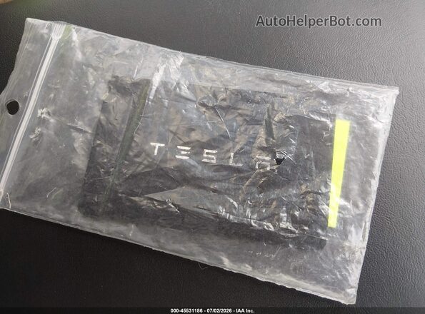 5YJYGDEE2MF294390 2021 TESLA MODEL Y White Dashboard view