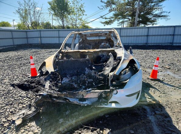 5YJYGDEE3LF032845 2020 TESLA MODEL Burn Front view