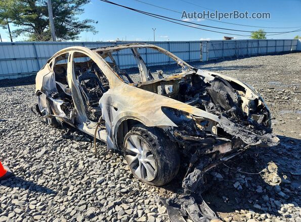 5YJYGDEE3LF032845 2020 TESLA MODEL Burn Front right