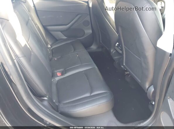 5YJYGDEE3LF041030 2020 TESLA MODEL Y Black VIN კოდის სტიკერის ხედი
