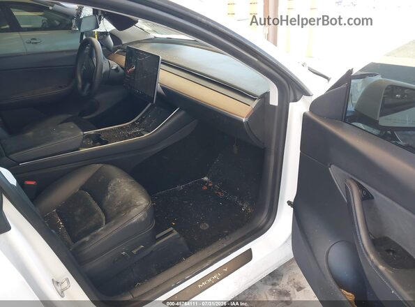 5YJYGDEE3LF058197 2020 TESLA MODEL Y White წინა სალონის ხედი