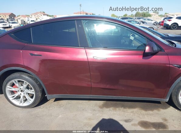 5YJYGDEE4MF087290 2021 TESLA MODEL Y Maroon Instrument cluster view
