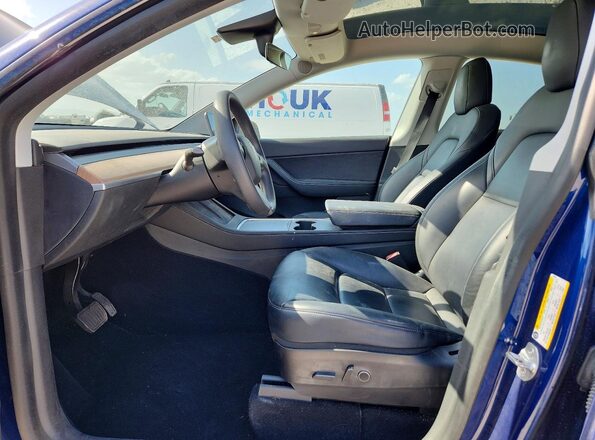 5YJYGDEE4MF122152 2021 TESLA MODEL Синий Вид салона спереди