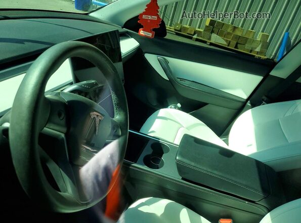 5YJYGDEE4MF144457 2021 TESLA MODEL Угольный Вид щитка приборов