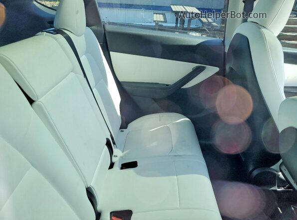 5YJYGDEE4MF144457 2021 TESLA MODEL Угольный Вид задних сидений