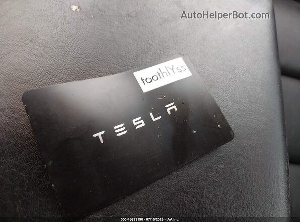 5YJYGDEE4MF209162 2021 TESLA MODEL Y Black Առջևի վահանակի տեսք