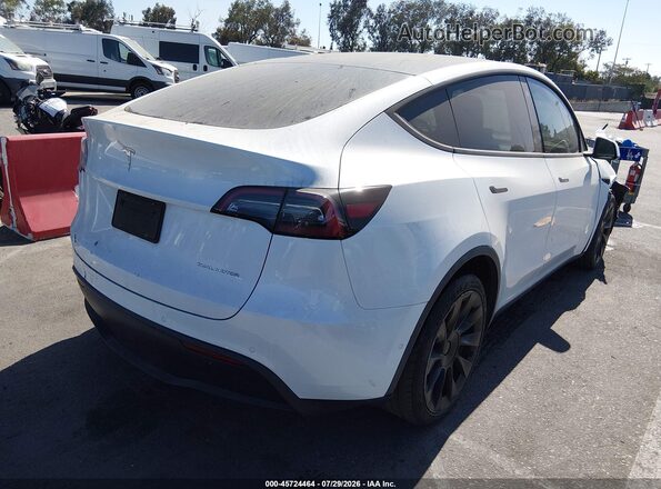 5YJYGDEE4MF275887 2021 TESLA MODEL Y Белый Задняя правая четверть