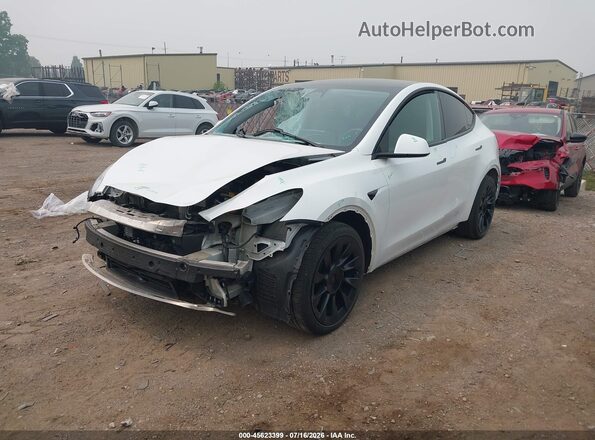 5YJYGDEE5MF080378 2021 TESLA MODEL Y Белый Передняя левая четверть