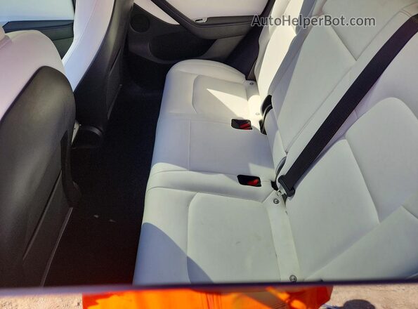 5YJYGDEE5MF125299 2021 TESLA MODEL Black Հետևի նստատեղերի տեսք
