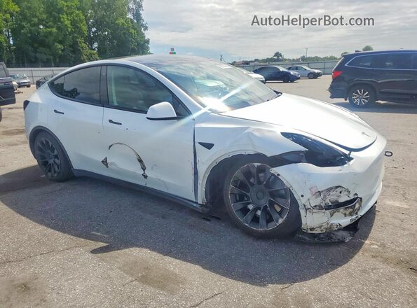 5YJYGDEE6MF082849 2021 TESLA MODEL Белый Передняя правая четверть