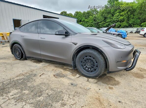 5YJYGDEE6MF084715 2021 TESLA MODEL Gray Przód prawy