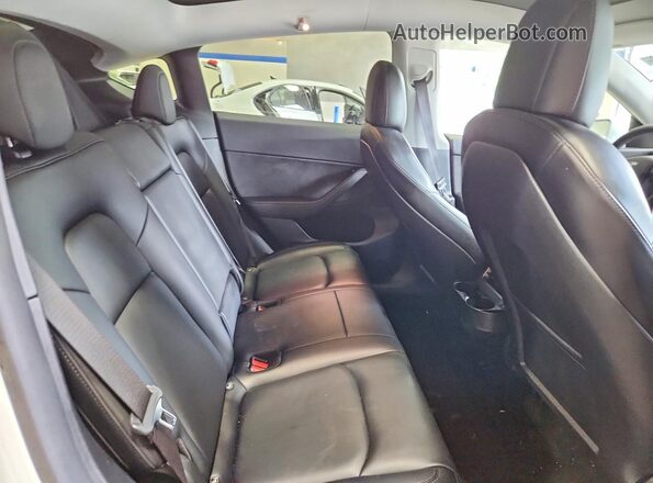 5YJYGDEE6MF184135 2021 TESLA MODEL White უკანა სავარძლების ხედი