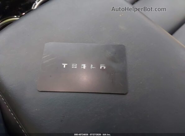 5YJYGDEE7LF017054 2020 TESLA MODEL Y White Rear view