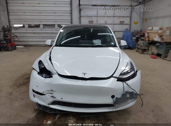 5YJYGDEE7LF017054 2020 TESLA MODEL Y White Instrument cluster view