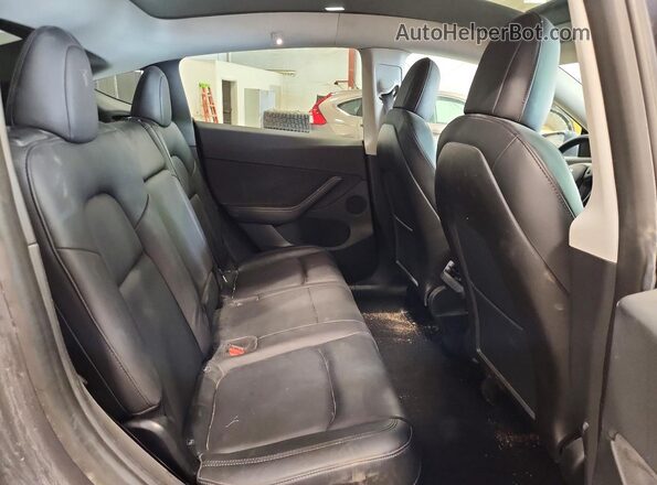 5YJYGDEE7LF031519 2020 TESLA MODEL Gray Rear seats view