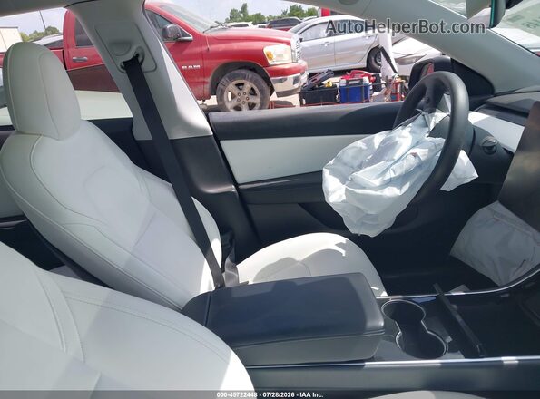 5YJYGDEE7MF069270 2021 TESLA MODEL Y Blue Вид салону спереду