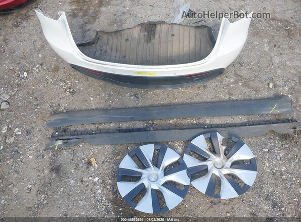 5YJYGDEE7MF203615 2021 TESLA MODEL Y Белый Вид щитка приборов