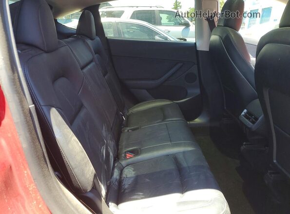5YJYGDEE7MF271848 2021 TESLA MODEL Red Rear interior view
