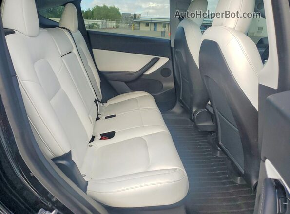 5YJYGDEE8LF025826 2020 TESLA MODEL Black Rear interior view