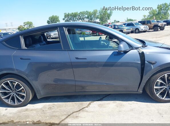 5YJYGDEE8MF105063 2021 TESLA MODEL Y Gray Սալոնի 360 աստիճան տեսք