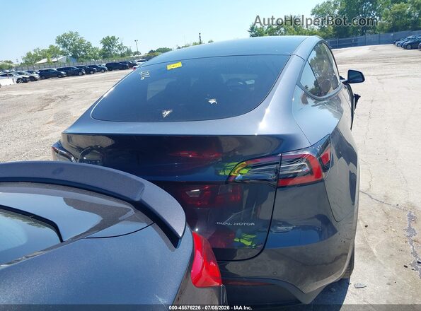 5YJYGDEE8MF105063 2021 TESLA MODEL Y Gray 