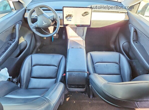 5YJYGDEE8MF211142 2021 TESLA MODEL Gray Առջևի վահանակի տեսք